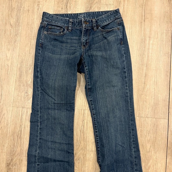 LOFT Women's Blue Jeans Curvy Boot 4 - Picture 1 of 13